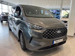Grå Ny 2024 Ford Tourneo Titanium Kombi | 631 640 kr (Bra pris)