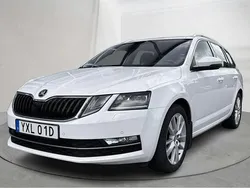 Vit Begagnad 2020 Skoda Octavia | 160 000 kr