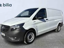 Vit Begagnad 2024 Mercedes e-Vito Minibuss | 419 900 kr
