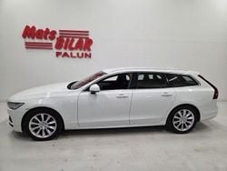 Vit Begagnad 2020 Volvo V90 Momentum Kombi | 269 900 kr (Dyr)