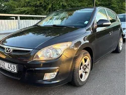 Svart Begagnad 2009 Hyundai i30 Halvkombi | 33 000 kr (Marknadspris)