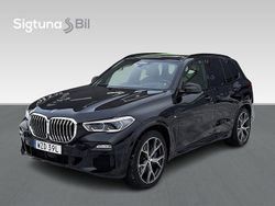 Svart Begagnad 2020 BMW X5 M Sport SUV | 609 900 kr (Marknadspris)