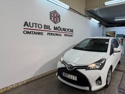 Vit Begagnad 2015 Toyota Yaris Multidrive S Halvkombi | 115 000 kr (Marknadspris)