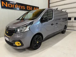 Grå Begagnad 2018 Renault Trafic Van | 159 000 kr (Marknadspris)