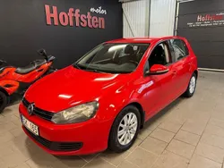 Röd Begagnad 2011 VW Golf VII Halvkombi | 84 900 kr (Marknadspris)