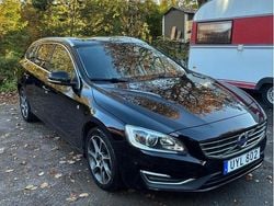 Svart Begagnad 2016 Volvo V60 Ocean Race Kombi | 120 000 kr (Bra pris)