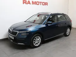 Blå Begagnad 2020 Skoda Kamiq Style SUV | 189 800 kr (Marknadspris)