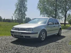 Silver Begagnad 2003 VW Golf IV Halvkombi | 12 000 kr (Superpris)