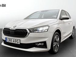 Vit Begagnad 2023 Skoda Fabia Style Halvkombi | 209 900 kr (Marknadspris)