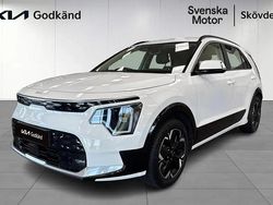 Vit Begagnad 2022 Kia e-Niro SUV | 329 200 kr (Dyr)
