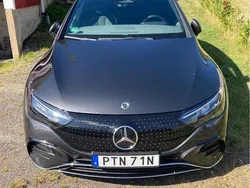 Grå Begagnad 2024 Mercedes EQE350 AMG line Sedan | 569 000 kr