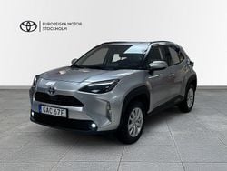 Silver Begagnad 2024 Toyota Yaris Cross Active SUV | 284 900 kr (Marknadspris)