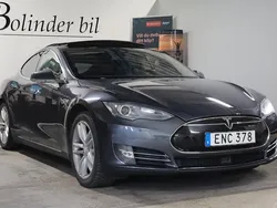 Grå Begagnad 2014 Tesla Model S Sedan | 199 000 kr (Bra pris)