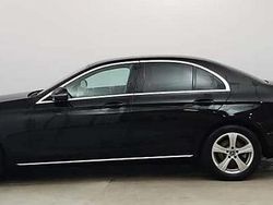 Svart Begagnad 2019 Mercedes E200 Avantgarde Sedan | 149 900 kr (Dyr)
