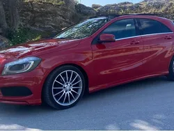 Röd Begagnad 2013 Mercedes A180 AMG line Halvkombi | 145 000 kr (Marknadspris)