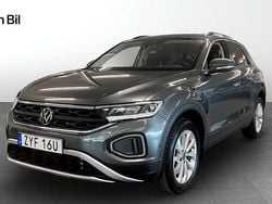 Grå (indium grey metallic) Begagnad 2024 VW T-Roc Life SUV | 309 900 kr (Lite dyr)