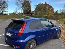 Blå Begagnad 2008 Ford Fiesta ST Halvkombi | 63 000 kr