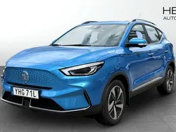 Blå (blue) Begagnad 2022 MG ZS Luxury Sedan | 244 900 kr (Superpris)