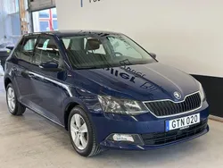 Blå Begagnad 2016 Skoda Fabia Style Halvkombi | 89 900 kr (Marknadspris)