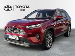 Röd Begagnad 2022 Toyota RAV4 Hybrid Executive SUV | 379 000 kr (Marknadspris)