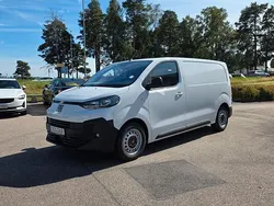 Vit Ny 2025 Fiat Scudo S Minibuss | 411 125 kr (Bra pris)