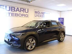 Blå Ny 2024 Subaru Solterra SUV | 399 900 kr