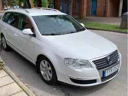 Vit Begagnad 2010 VW Passat Sportline Kombi | 34 000 kr (Marknadspris)