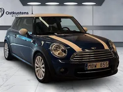 Blå Begagnad 2011 Mini Cooper D Halvkombi | 54 900 kr (Marknadspris)