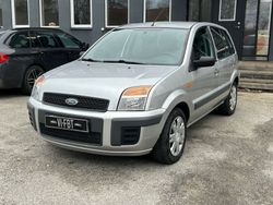 Silver Begagnad 2005 Ford Fusion Halvkombi | 24 900 kr (Marknadspris)