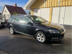 Svart Begagnad 2013 VW Passat Kombi | 83 000 kr (Marknadspris)