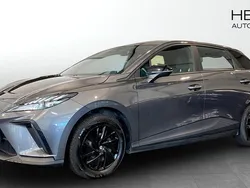 Grå (grey) Begagnad 2023 MG MG4 EV Halvkombi | 249 800 kr