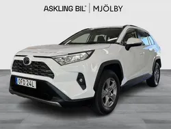 Vit Begagnad 2022 Toyota RAV4 Hybrid Active SUV | 369 000 kr (Marknadspris)