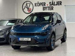 Blå Begagnad 2021 Lynk & Co 01 SUV | 259 900 kr (Marknadspris)