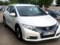 Vit Begagnad 2012 Honda Civic Sport Halvkombi | 70 000 kr (Superpris)