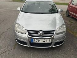 Silver Begagnad 2006 VW Jetta Comfortline Sedan | 55 000 kr (Marknadspris)
