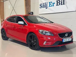 Röd Begagnad 2014 Volvo V40 R-Design Momentum Kombi | 124 800 kr (Marknadspris)