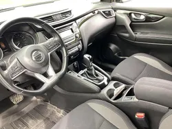 Grå Begagnad 2018 Nissan Qashqai SUV | 162 500 kr (Bra pris)