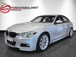 Silver Begagnad 2016 BMW 330e M Sport Sedan | 179 800 kr (Marknadspris)