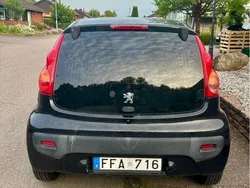 Svart Begagnad 2008 Peugeot 107 Halvkombi | 29 000 kr (Marknadspris)