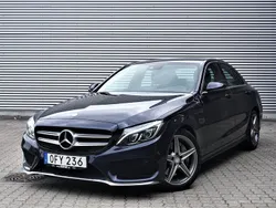 Mörkblå (blå) Begagnad 2016 Mercedes C250 AMG Sedan | 259 900 kr (Superpris)