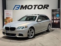 Ljusbrun Begagnad 2017 BMW 530 M Sport Kombi | 279 900 kr (Superpris)