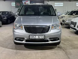 Silver Begagnad 2012 Chrysler Town & Country Minibuss | 189 900 kr (Marknadspris)