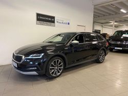 Svart Begagnad 2022 Skoda Octavia Scout Kombi | 329 900 kr (Marknadspris)