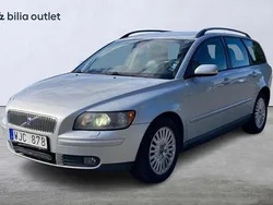 Ljusgrå Begagnad 2004 Volvo V50 Kombi | 34 900 kr (Marknadspris)