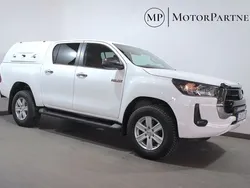 Vit Begagnad 2022 Toyota HiLux Pickup | 459 900 kr (Superpris)