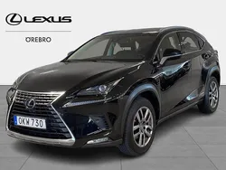 Svart Begagnad 2018 Lexus NX300h Executive Line SUV | 249 900 kr (Marknadspris)