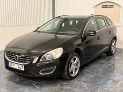 Svart Begagnad 2010 Volvo V60 Momentum Kombi | 79 900 kr (Lite dyr)