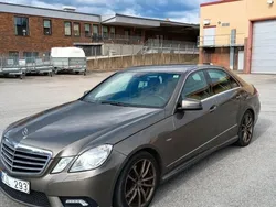 Grå Begagnad 2011 Mercedes E350 AMG Sedan | 100 000 kr (Marknadspris)