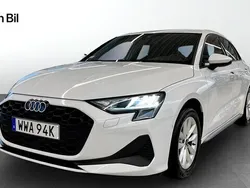 Glaciärvit metallic Begagnad 2024 Audi A3 Proline | 319 000 kr (Dyr)