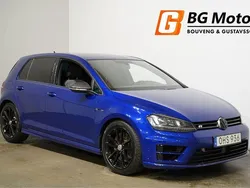 Blå Begagnad 2016 VW Golf VII R Halvkombi | 229 900 kr (Marknadspris)